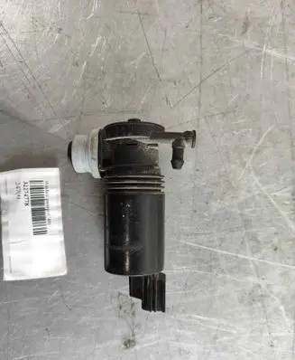 Volvo C40 Windscreen/windshield washer pump 32274778