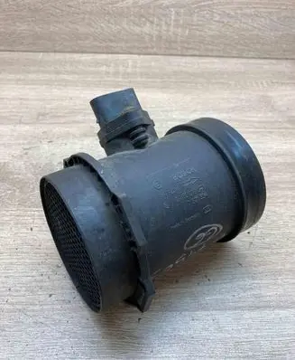 BMW 7 E65 E66 Mass air flow meter 7501554 0280218077