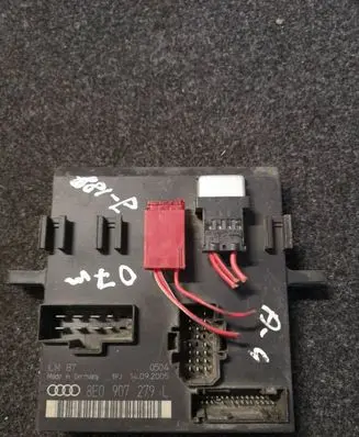 Audi A4 S4 B7 8E 8H Comfort/convenience module 8E0907279L