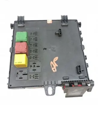 Opel Vectra C Fuse box set 13189925