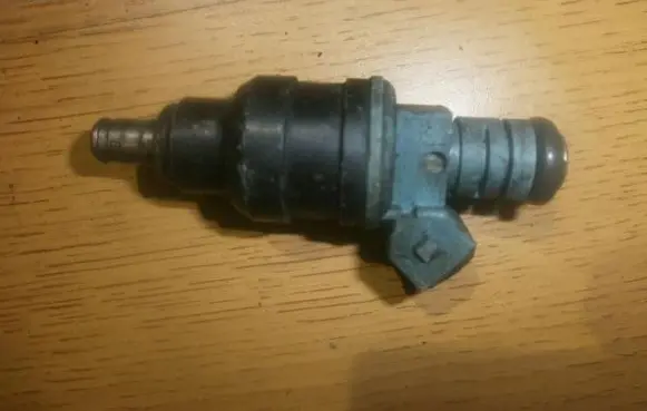 BMW 5 E34 Fuel injector 0280150716