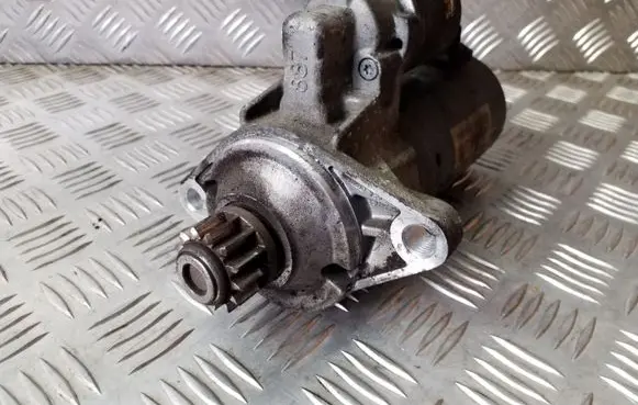 Volkswagen Sharan Starter motor 02E911024C 0001153005