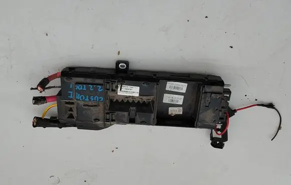 Fuse box set