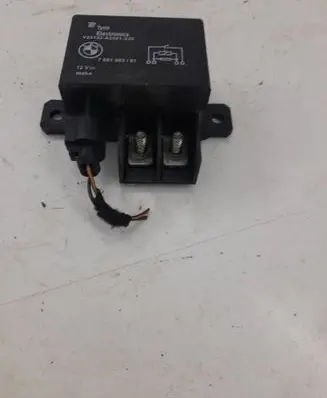 Coolant fan relay