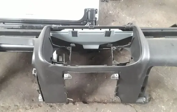 Nissan X-Trail T30 Dashboard