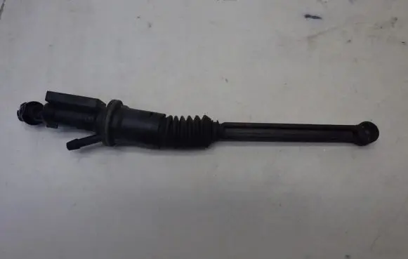 Citroen C3 Clutch slave cylinder 9812924380