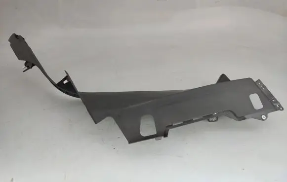 Porsche Macan (95B) Rear sill trim cover 95B867768F T95B133