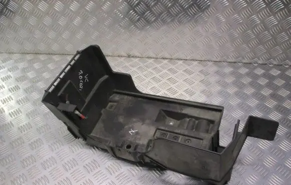 Opel Vectra C Battery box tray 