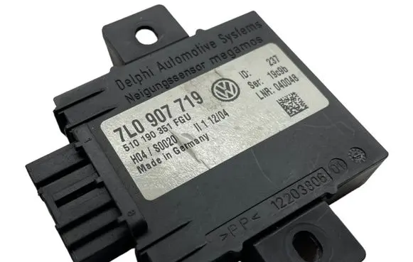 Volkswagen Touareg I Alarm control unit/module 7L0907719 510190351 H04S0020