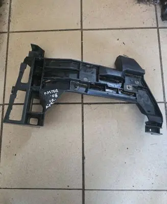 Renault Master II Rear bumper mounting bracket 7700352211