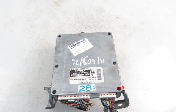 Toyota Yaris Verso Engine control unit/module 2110007431 8966152281