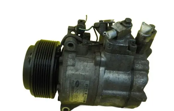 Land Rover Range Rover L322 Air conditioning (A/C) compressor (pump) 7H4219D623AB