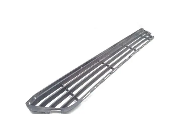 Volvo V40 Front bumper lower grill 31347091