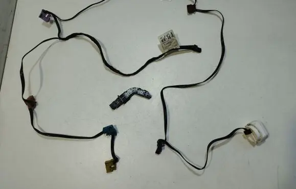 Mercedes-Benz C W203 Heater control cables A2208300372 A2038300072