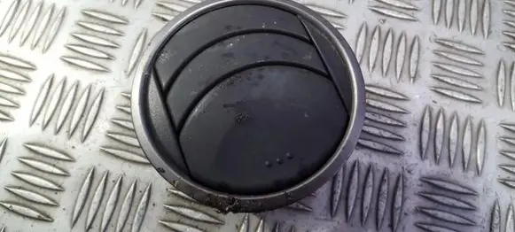 Mazda 6 Dashboard side air vent grill/cover trim