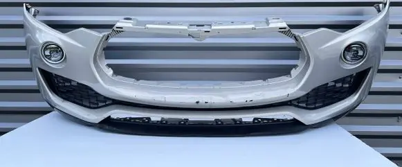 Maserati Levante Front bumper 67003597