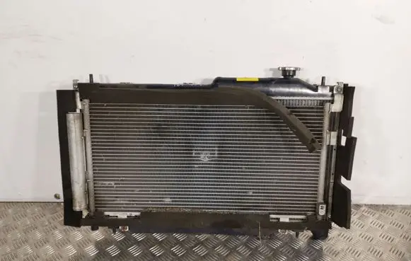 Subaru Forester SJ Radiator set B1400004 151009
