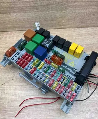 Fuse box set