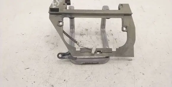 BMW 7 E38 Rear door exterior handle/bracket 