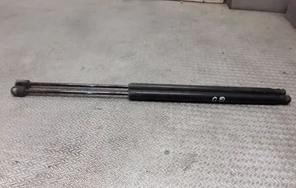 KIA Sportage Tailgate/trunk strut/damper