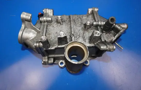 Jaguar F-Pace EGR valve cooler G4D39F464AD 02610 EK366003