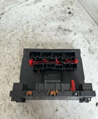 Volkswagen PASSAT B7 Comfort/convenience module 1k0937049n