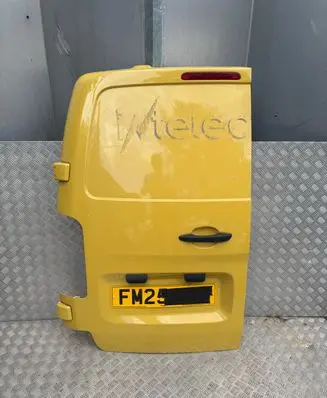 Peugeot Expert Rear door 9811895180