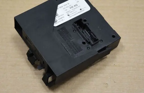 Audi A8 S8 D4 4H Keyless (KESSY) go control unit/module 5K0959434B