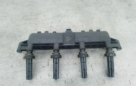 Peugeot 206 High voltage ignition coil CE20010