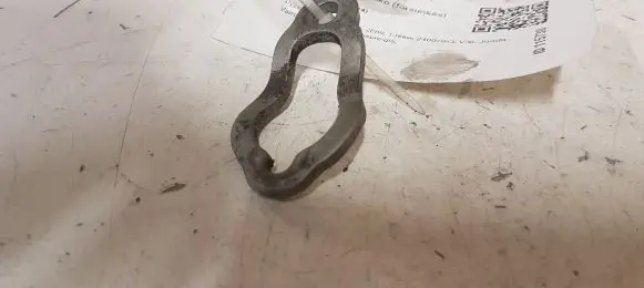 Volvo XC90 Fuel Injector clamp holder