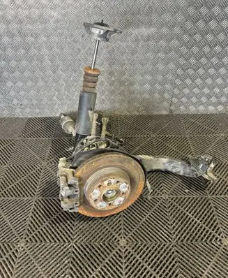 BMW 2 F45 Rear wheel hub spindle/knuckle 7646872 6876508