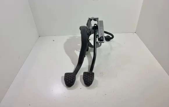 BMW 3 E92 E93 Pedal assembly 35316762250
