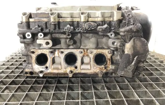Audi A6 S6 C6 4F Engine head 06E103373D