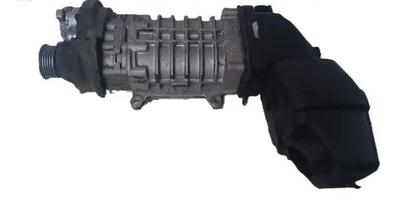 Volkswagen PASSAT B7 Supercharger 03C145601E