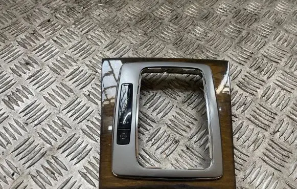 Mercedes-Benz C W204 Other interior part A2046803407
