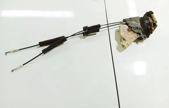 Infiniti G35 Rear door lock 0892057C 80553AL500