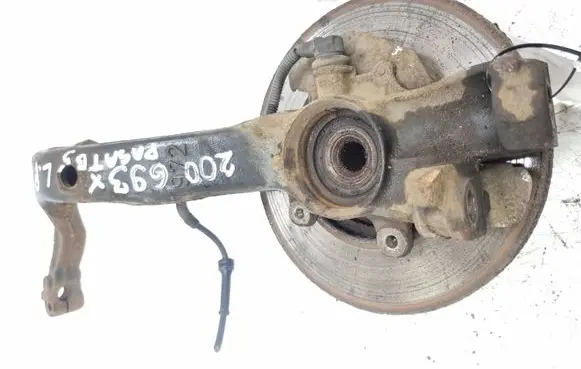 Volkswagen PASSAT B5 Front brake caliper 8D0407257S