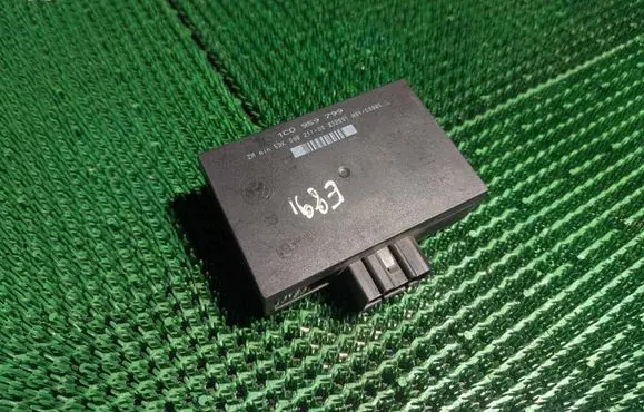 Volkswagen New Beetle Comfort/convenience module 1C0959799