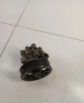 Opel Antara Power steering pump B901l
