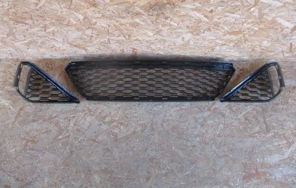 BMW X2 F39 Front bumper lower grill 51118069096