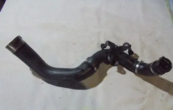 Renault Clio IV Intercooler hose/pipe 7E144604208RD