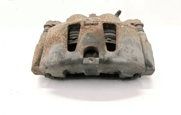 Chrysler Town & Country V Front brake caliper 17986801