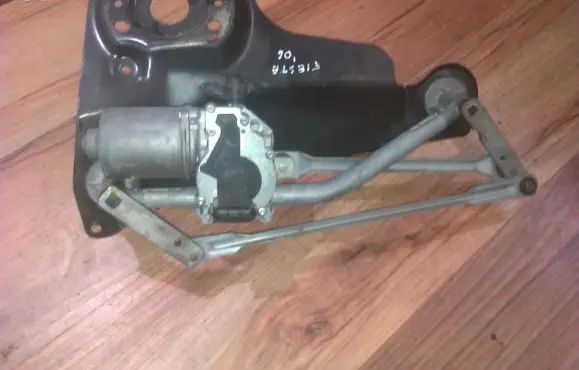 Ford Fiesta Front wiper linkage and motor
