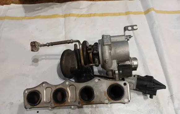 BMW X5 F15 Turbo 4947702031 7634486 17102600601
