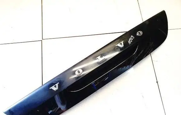 Volvo V40 Trunk door license plate light bar 31301301 134916