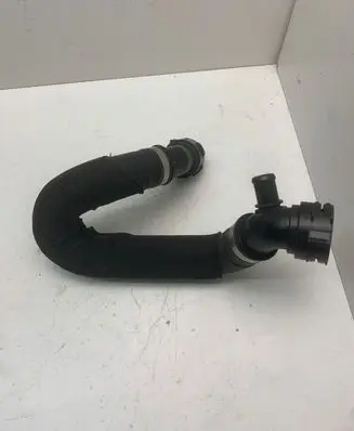 Audi Q7 4M Engine coolant pipe/hose 4M0122101AA