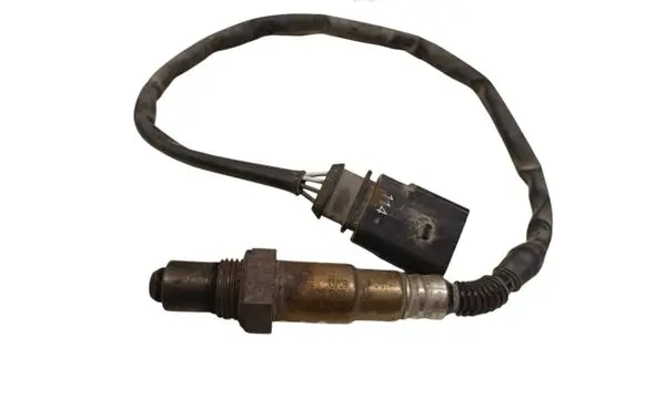 Skoda Octavia Mk2 (1Z) Lambda probe sensor 0258010104 03C906262