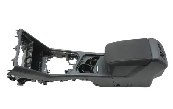 Volkswagen Tiguan Center console 