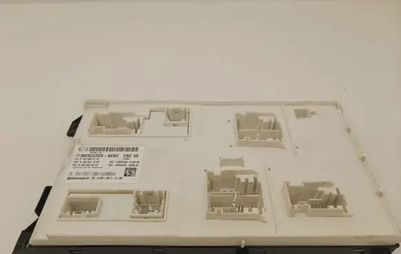 Mercedes-Benz GLE (W166 - C292) SAM control unit A1669004112 A1669011202 A2469022002