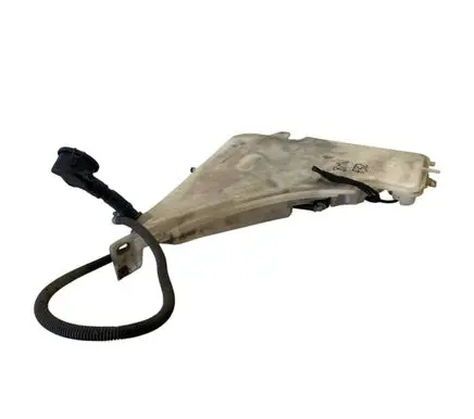 BMW 4 F32 F33 Windshield washer fluid reservoir/tank 7241679 7302589